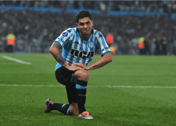 Carrasco do Corinthians na Copa Sul-Americana, Juan Quintero foi alvo de interesse do Vasco.