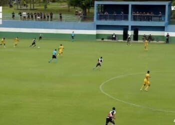 Sub-23: Lucas Loureiro, filho de Felipe, realiza 2 ‘canetas’ consecutivas; assista ao vídeo