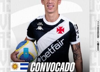 Vasco comemora a chamada de Puma Rodríguez para o time da Seleção Uruguaia