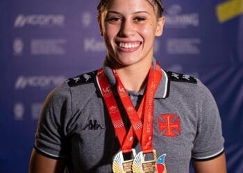 Judô: Beatriz Comanche conquista medalha de ouro tanto no evento individual quanto por equipes nos Jogos Pan-americanos Universitários