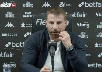 Pedrinho divulga que tem mantido diálogos com investidores e já assinou um acordo de confidencialidade com um deles.