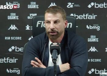 Pedrinho disclose que recebeu ameaças após sua eliminação na Copa do Brasil.