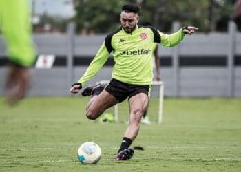 Vasco compartilha imagens do treino de sexta-feira; confira