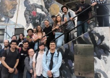 Vasco e Universidade Veiga de Almeida realizam treinamento sobre racismo no futebol para futuros educadores.