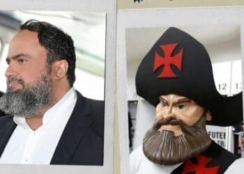 Torcedores fazem analogia entre o magnata grego Marinakis e o mascote Almirante; confira