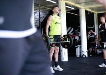 Vasco compartilha imagens do treino desta segunda-feira na academia do CT Moacyr Barbosa; confira!