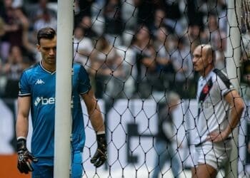Vasco possui a terceira defesa mais fraca do Campeonato Brasileiro.