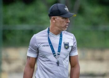 Técnico do Vasco na fase decisiva do Brasileiro, Felipe não obteve êxito nas equipes que dirigiu.