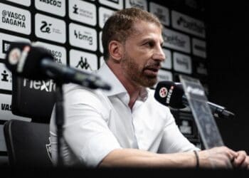 Pedrinho: ‘É desafiador encontrar e integrar um treinador que adote o estilo de jogo que o Vasco realmente merece’