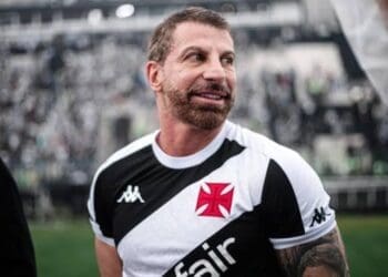 Pedrinho: ‘O Felipe está presente em 3 partidas porque atualmente é o melhor que o Vasco pode contar para este momento e esta situação.’