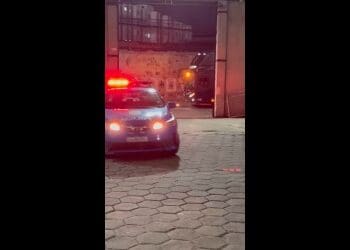 Elenco do Vasco chega a São Januário; assista ao vídeo da chegada