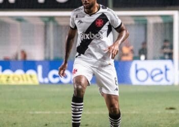 Veja as estatísticas de Jair na primeira metade do jogo entre Vasco e Atlético-MG.