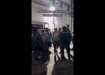 Deyverson, do Atlético-MG, saiu de São Januário em lágrimas; assista ao vídeo.