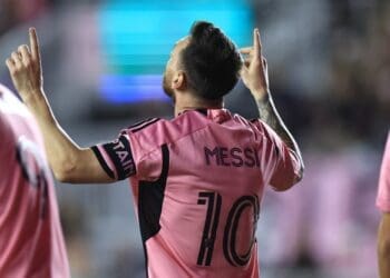 Cria vascaíno Evander conquista 3º lugar na votação para jogador da temporada da MLS