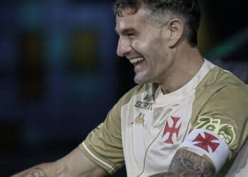 Veja estatísticas de Vegetti no Campeonato Brasileiro desde o início de sua trajetória com a camisa do Vasco.