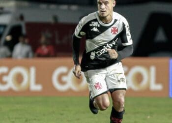 Philippe Coutinho se destacou como o melhor jogador do Vasco segundo a análise do Sofascore nos três últimos confrontos do Campeonato Brasileiro; confira os dados.