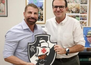 Vasco e Prefeitura finalizam a redação do decreto sobre o potencial construtivo de São Januário