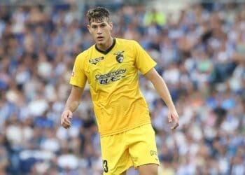 Vasco demonstrou interesse e consultou sobre a contratação do zagueiro Alemão, jogador do Portimonense.