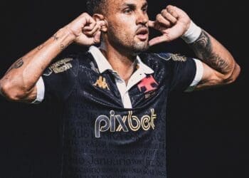 Serginho teria expressado descontentamento em relação à reserva no Criciúma, mencionando sua transferência do Vasco.