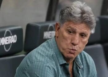 Renato Gaúcho irá avaliar a proposta apresentada pelo Vasco; o montante foi julgado insuficiente pelo representante do treinador.