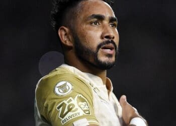 Payet, Vegetti e Coutinho foram os jogadores do Vasco que mais rapidamente contribuíram com gols no Campeonato Brasileiro.