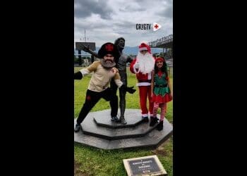 Vasco realizou uma festa de Natal para 250 crianças das comunidades vizinhas a São Januário neste sábado.