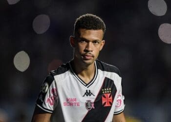 Confira a análise detalhada dos 16 novos reforços adquiridos pelo Vasco para 2024.