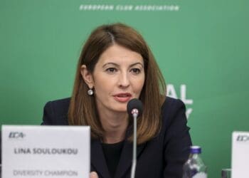 Em processo de negociação pela SAF do Vasco, o grego Marinakis nomeia ex-CEO da Roma para posição executiva.