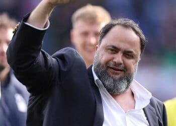 Site The Athletic, do The New York Times, ressalta a atenção de Marinakis na SAF do Vasco