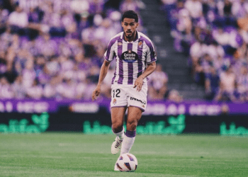 Lucas Oliveira já firmou contrato com o Vasco, afirma jornalista.