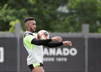 Confira mais imagens do treinamento realizado nesta sexta-feira no CT Moacyr Barbosa.