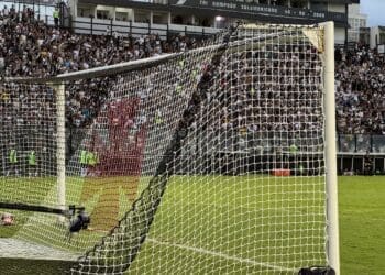 São Januário contou com a presença de 9.924 torcedores para a partida entre Nova Iguaçu e Vasco.