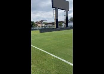 Veja o vídeo do campo de jogo de São Januário nesta quinta-feira.