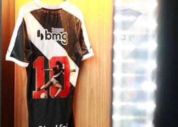 Vasco vestirá a camisa número 1 no confronto contra o Bangu.