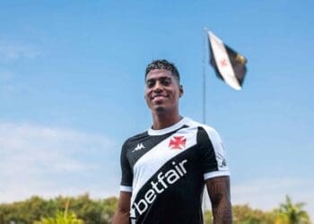 Emerson Rodríguez está prestes a encerrar seu contrato com o Vasco e formalizar um acordo com o Ludogorets, da Bulgária.