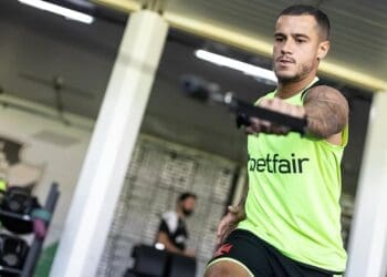 Vasco compartilha imagens do treinamento realizado nesta segunda-feira no CT Moacyr Barbosa; confira