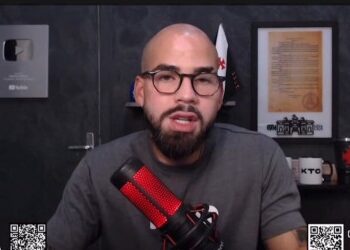 Vasco possui ‘fundos disponíveis’ para a contratação de Brian Rodríguez, declara jornalista.