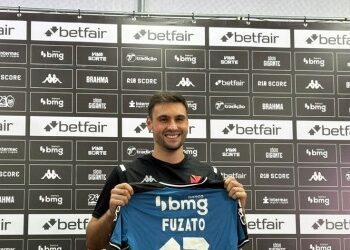 Apresentado, o goleiro Daniel Fuzato comenta sobre sua estreia no Vasco: ‘Parece que consegui passar no teste’