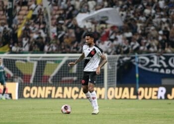 Jair expressa gratidão pelo apoio e carinho da torcida vascaína em Manaus