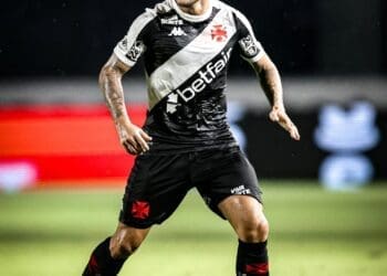 Victor Luis: ‘Estou contente com mais essa conquista e por continuarmos sem perder. Juntos, somos mais robustos!’