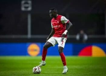 Intermediários brasileiros tentaram persuadir Bruma a fechar um contrato com o Vasco.