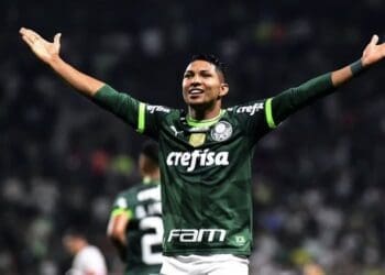 Santos abre mão da contratação de Rony, cotado para o Vasco