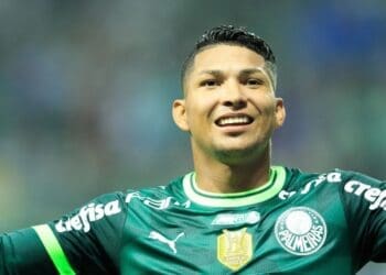 Proposta do Vasco para Rony seria de um salário de R$ 1 milhão, com divisão entre o Palmeiras.