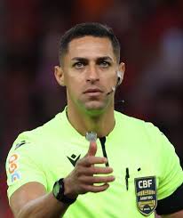 Rodrigo Pereira será o árbitro da partida entre União Rondonópolis e Vasco.