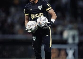 Goleiro Lecce rompe contrato com o Vasco e fecha acordo com o América-MG.