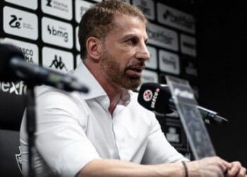 Vitor Roma processa Pedrinho judicialmente devido a declarações feitas em uma coletiva de imprensa em 2024.