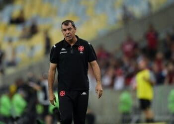 Confira outros trechos da entrevista coletiva de Fábio Carille após o jogo Flamengo 2 x 0 Vasco.