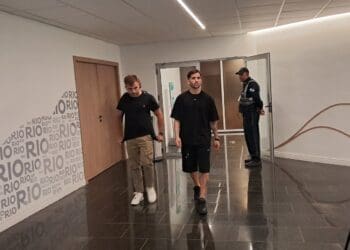 Benjamin Garré chegou ao Rio de Janeiro para formalizar seu contrato com o Vasco.