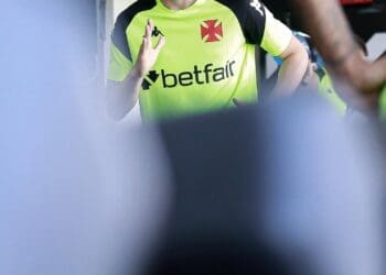 Vasco compartilha imagens do treinamento da sexta-feira na sala de musculação do CT Moacyr Barbosa; confira