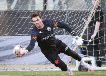 Vasco divulga imagens do aquecimento dos atletas em São Januário